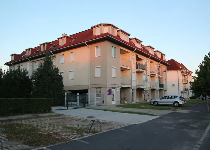 With Swing Apartment