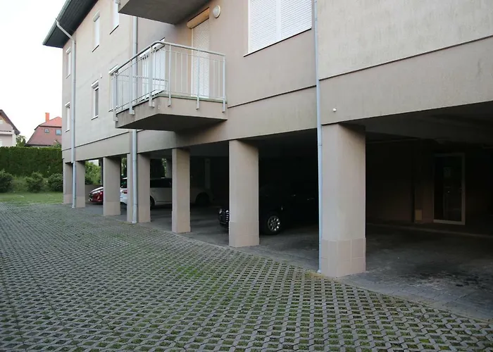 With Swing Apartment Heviz